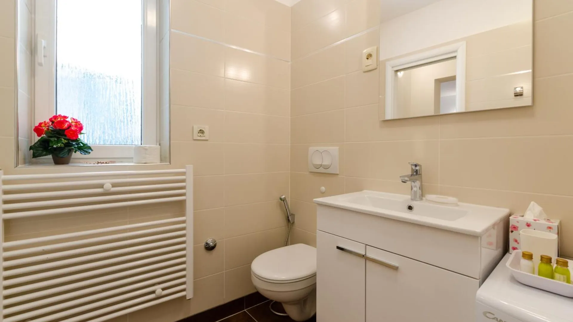 Villa Amare تْسْغيكفانِتْسا 0*,